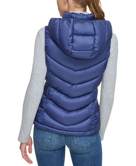 puffer vest near me women's